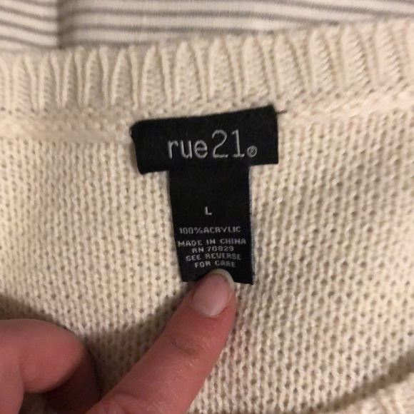 Sweater - Picture 2 of 2